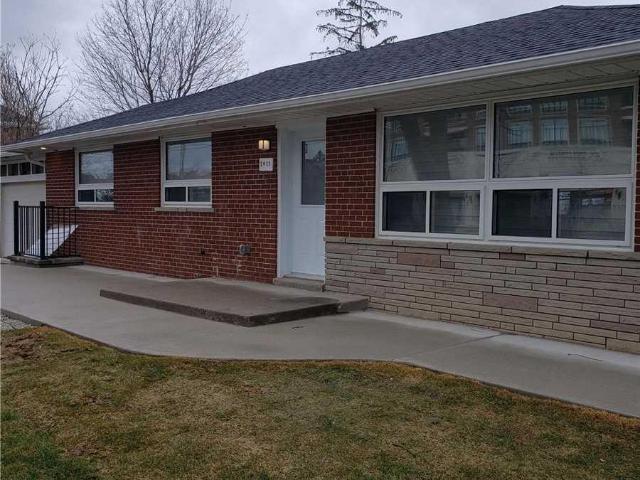 Apartment for rent in Richmond Hill, Golden Horseshoe