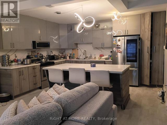 Apartment for rent in Woburn, Ontario