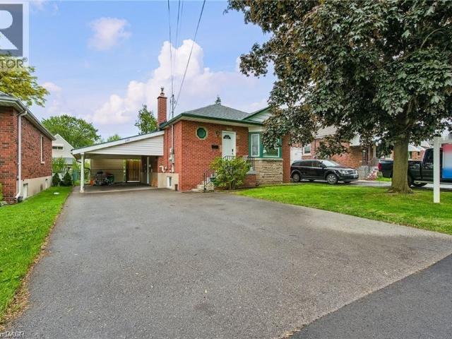 Apartment for rent in Ancaster, Ontario