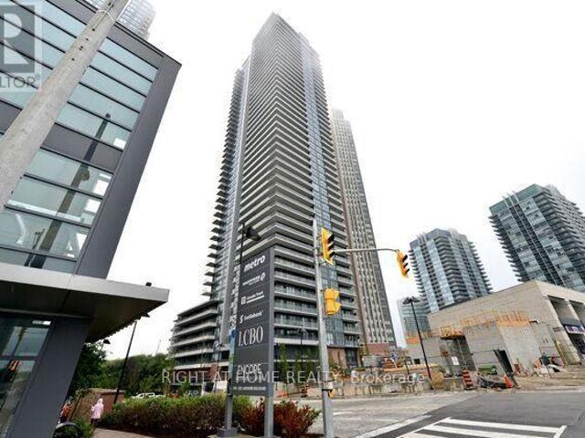 Apartment for rent in Etobicoke—Lakeshore, Toronto