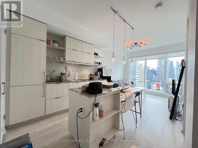 Apartment for rent in Toronto Centre, Toronto