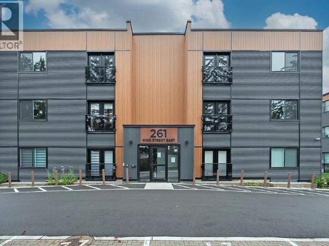 Apartment for rent in Ancaster, Ontario