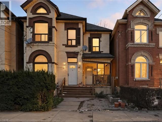 Apartment for rent in Ancaster, Ontario