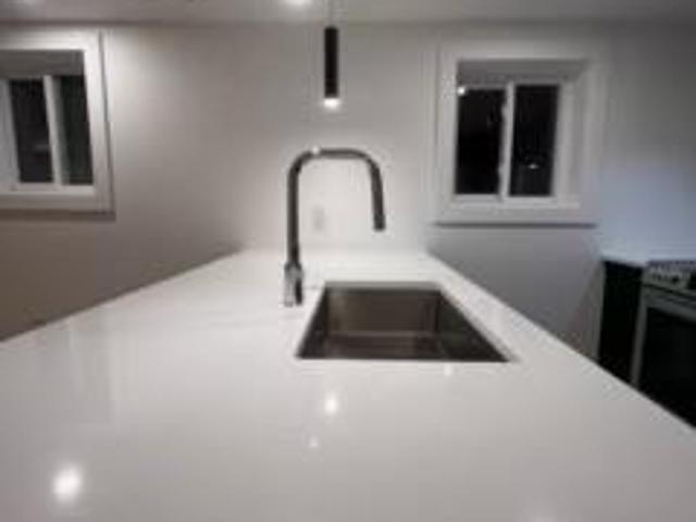 Apartment for rent in Ancaster, Ontario