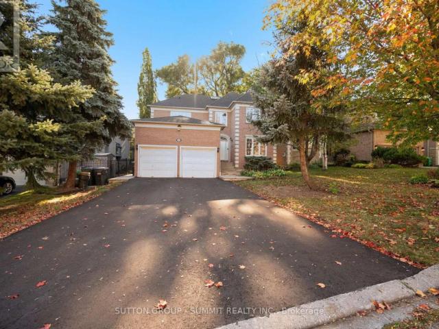 Apartment for rent in Sherwood Forrest, Mississauga