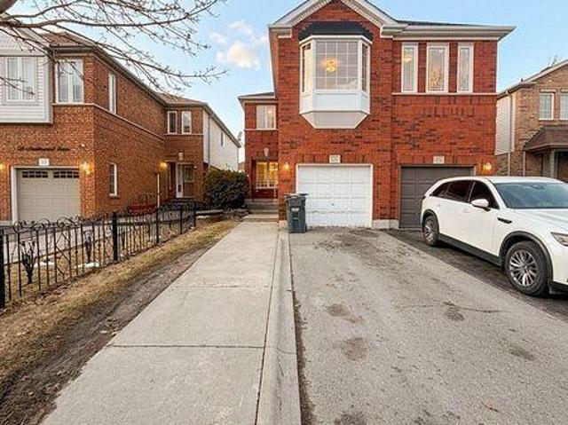 House for rent in Brampton, Golden Horseshoe