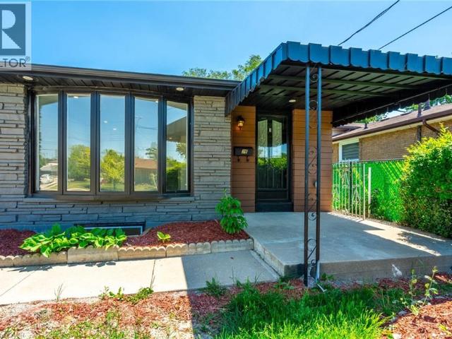 Apartment for rent in Ancaster, Ontario