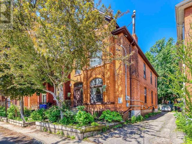 Apartment for rent in Ancaster, Ontario