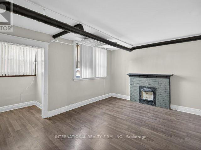 Apartment for rent in Ancaster, Ontario