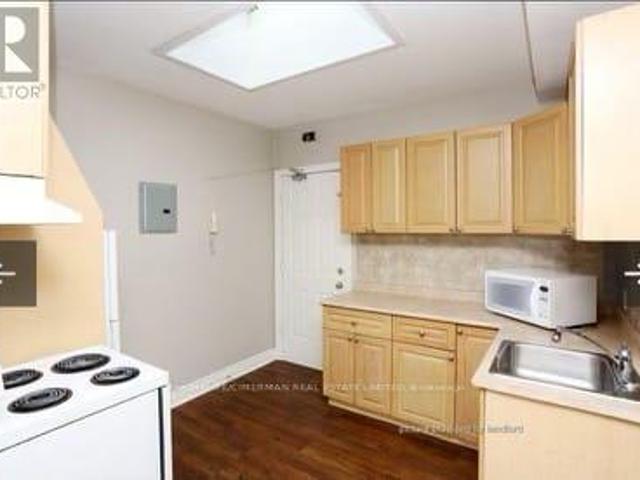 Apartment for rent in Woburn, Ontario