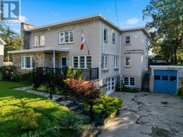 Apartment for rent in Strathcona, British Columbia