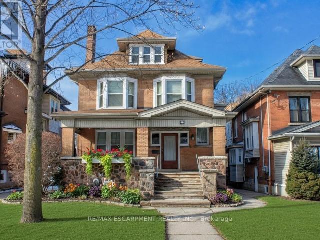 Apartment for rent in Ancaster, Ontario