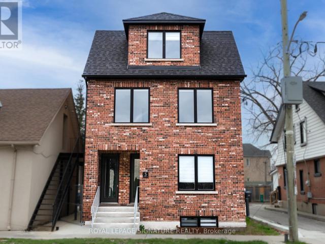 Apartment for rent in Durham, Ontario