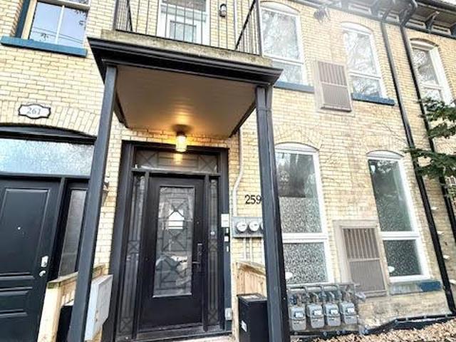 Apartment for rent in Woburn, Ontario