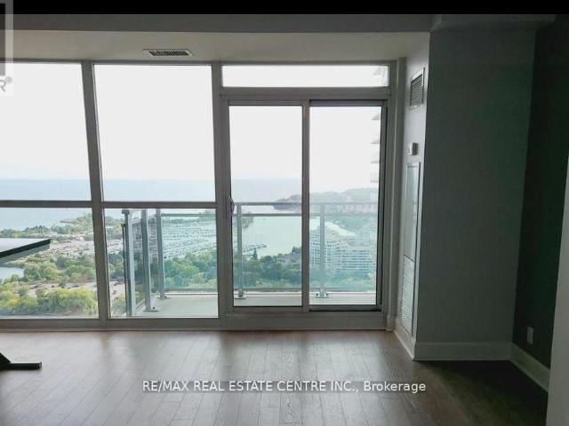 Apartment for rent in Etobicoke—Lakeshore, Toronto