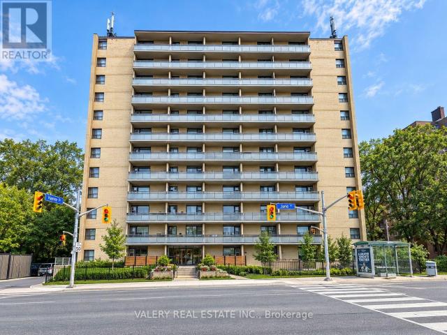 Apartment for rent in Runnymede-Bloor West Village, Toronto