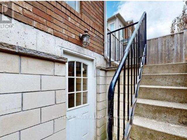 Apartment for rent in Oakville, Ontario
