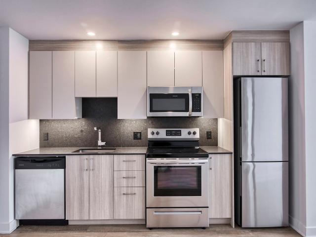 Apartment for rent in St. Leonard's, Quebec