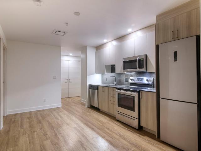 Apartment for rent in St. Leonard's, Quebec