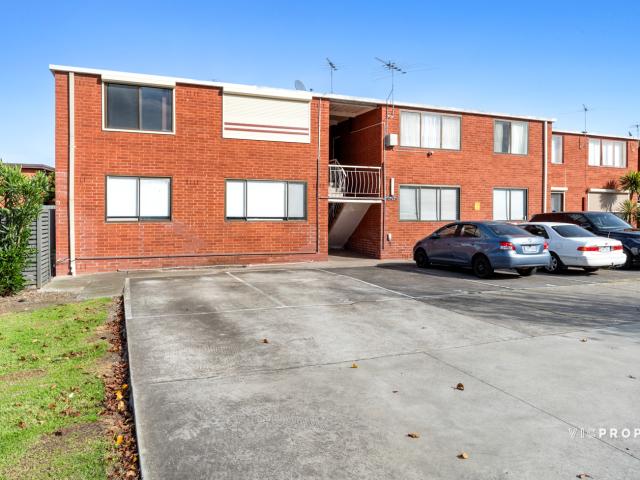 Apartment for rent in St Albans, Melbourne