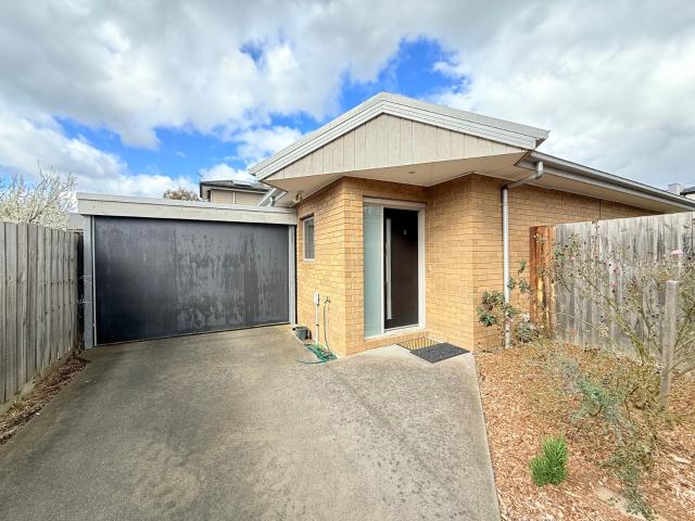 Apartment for rent in Camerons Creek, Victoria
