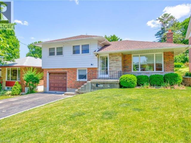 House for rent in Ancaster, Ontario