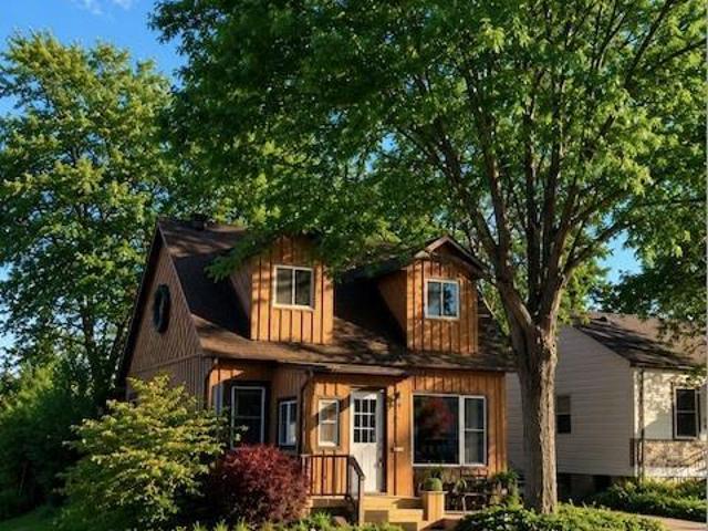 Apartment for rent in Ancaster, Ontario