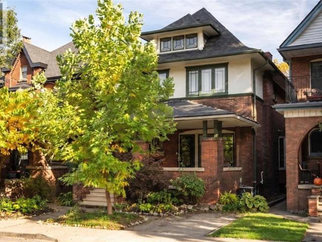 Apartment for rent in Ancaster, Ontario