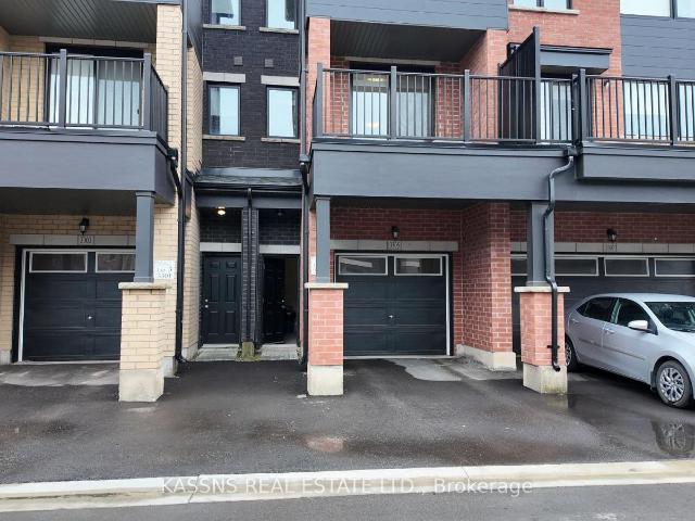 Apartment for rent in Oakville, Golden Horseshoe
