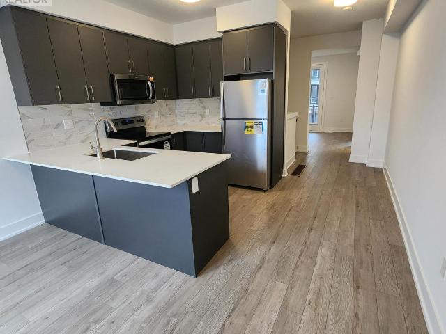Apartment for rent in Clayoquot, British Columbia
