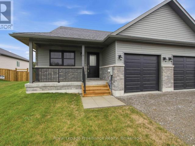Apartment for rent in Brighton, Central Ontario
