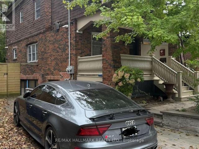Apartment for rent in Toronto—St. Paul's, Toronto