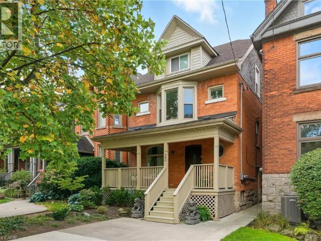 Apartment for rent in Ancaster, Ontario