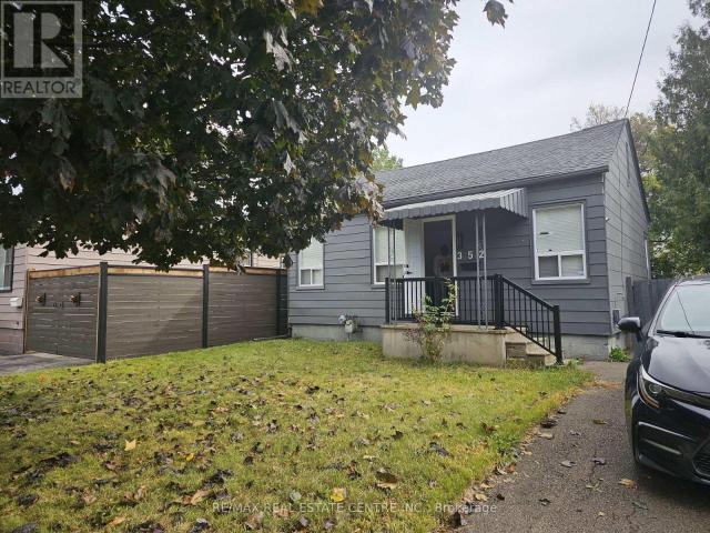 House for rent in Homeside, Hamilton