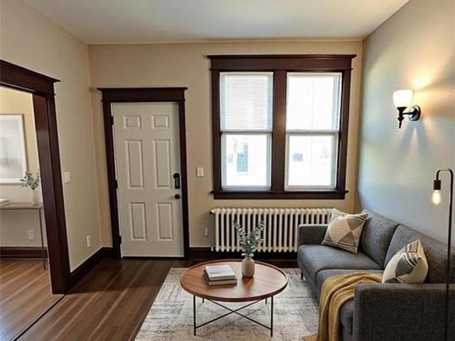 Apartment for rent in Ancaster, Ontario