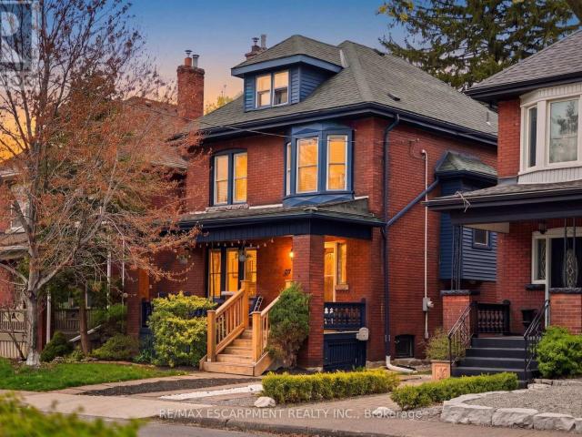 Apartment for rent in Ancaster, Ontario
