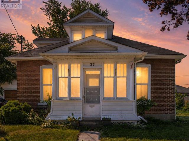 Apartment for rent in Kawartha Lakes, Ontario