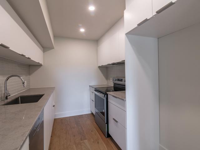 Apartment for rent in Mont-royal, Quebec