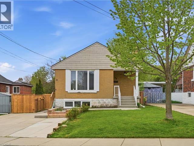 Apartment for rent in Ancaster, Ontario