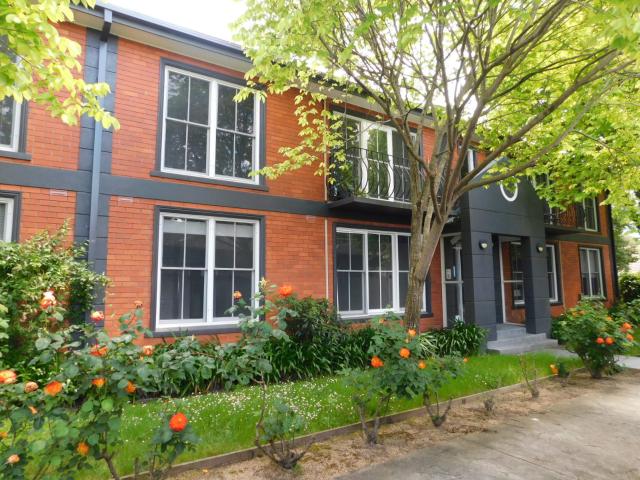 Apartment for rent in Camerons Creek, Victoria