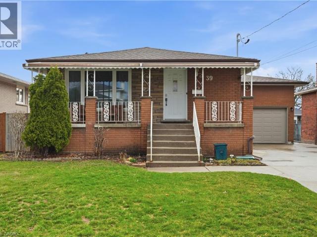 Apartment for rent in Ancaster, Ontario