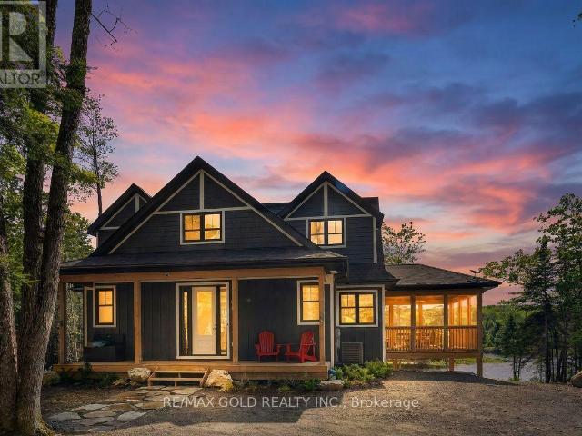 Apartment for rent in Lake of Bays Township, Central Ontario
