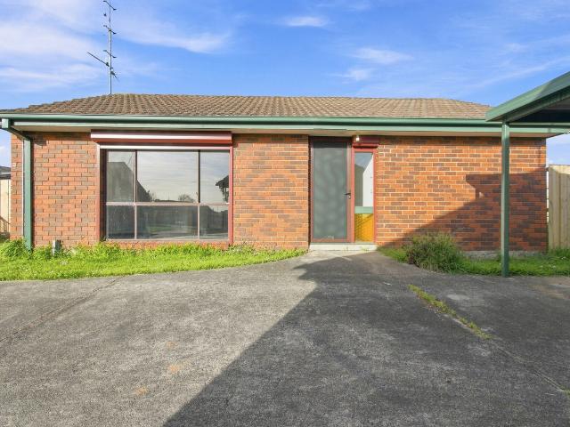 Apartment for rent in Churchill, Victoria