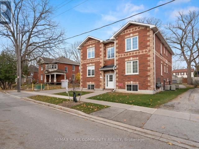 Apartment for rent in Newmarket, Golden Horseshoe