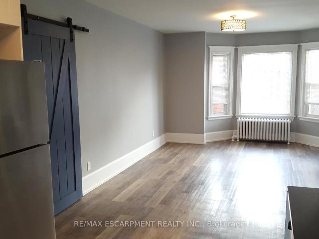 Apartment for rent in Ancaster, Ontario