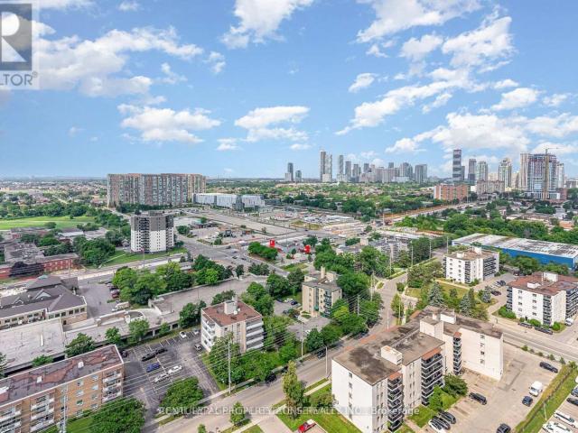 Apartment for rent in Cooksville, Mississauga