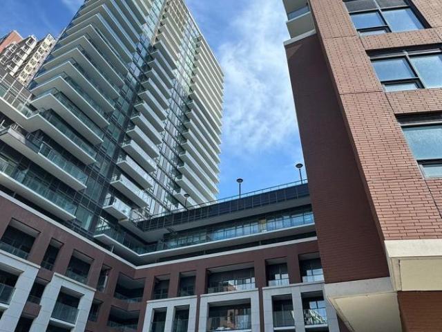Apartment for rent in Junction Area, Toronto