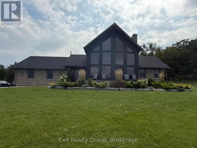 Apartment for rent in Centre Hastings, Central Ontario