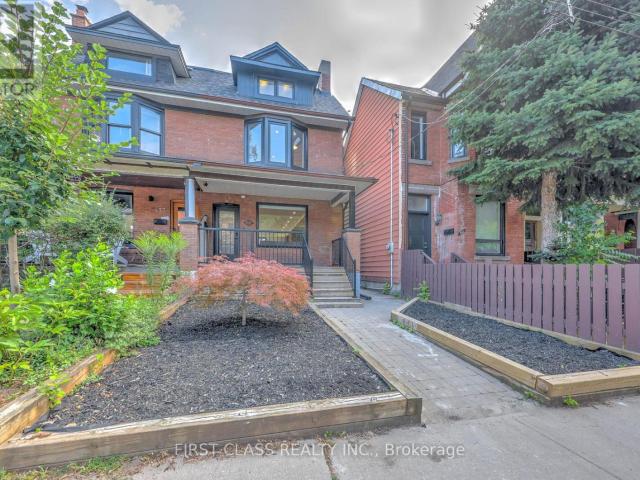 Apartment for rent in Woburn, Ontario