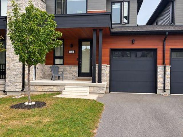 Apartment for rent in Wasaga Beach, Central Ontario
